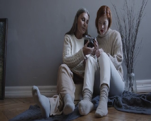 服务好的助孕_天禧助孕地址_C12rs_9pb7J_女儿突发白血病，离婚父母违背伦理，为