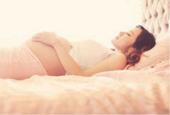 上海世纪助孕集团官网优贝贝助孕名医_上海世纪助孕_7d7o4_2pI30_J6895_女儿突发白