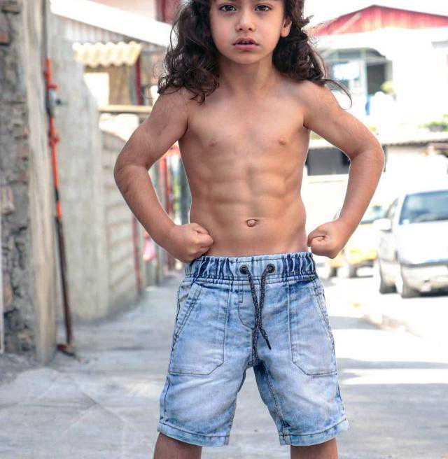 代妈费用多少_什么情况适合供卵_97N3A_0M583_两步移植法移植两个胚胎成双胞胎的